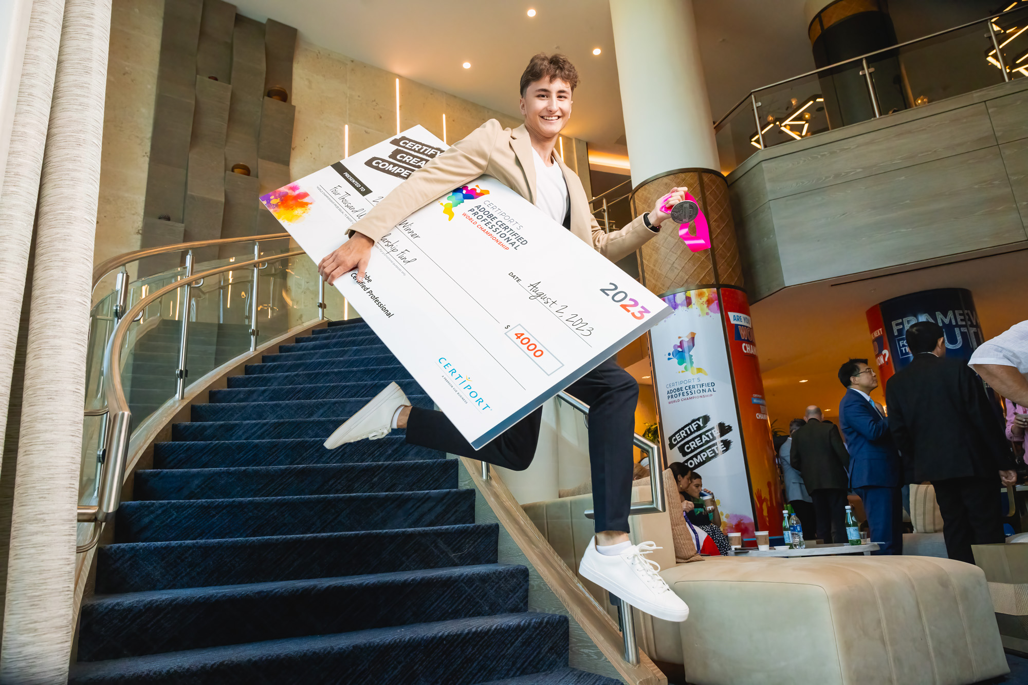 Award ceremony for creative competition